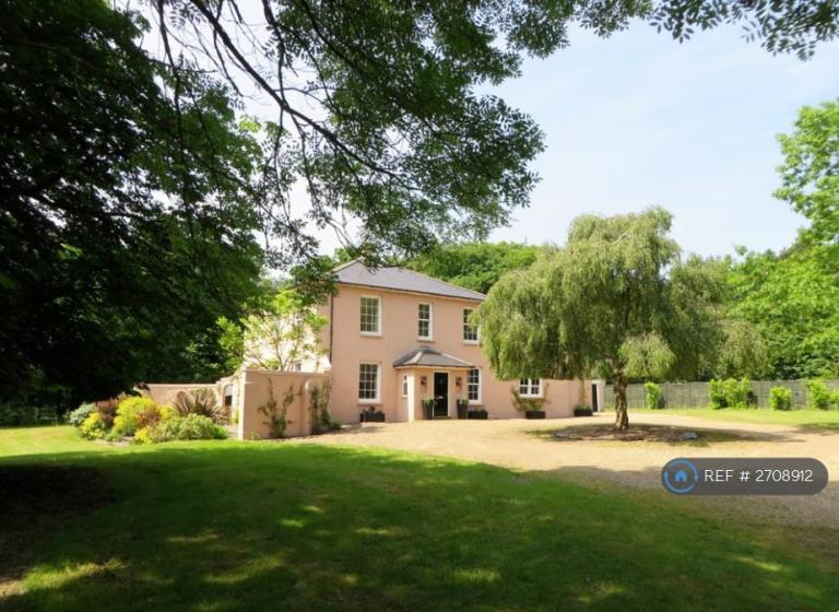 4 bedroom house in Oldhouse Lane, Windlesham, GU20 (4 bed) (#2708912)