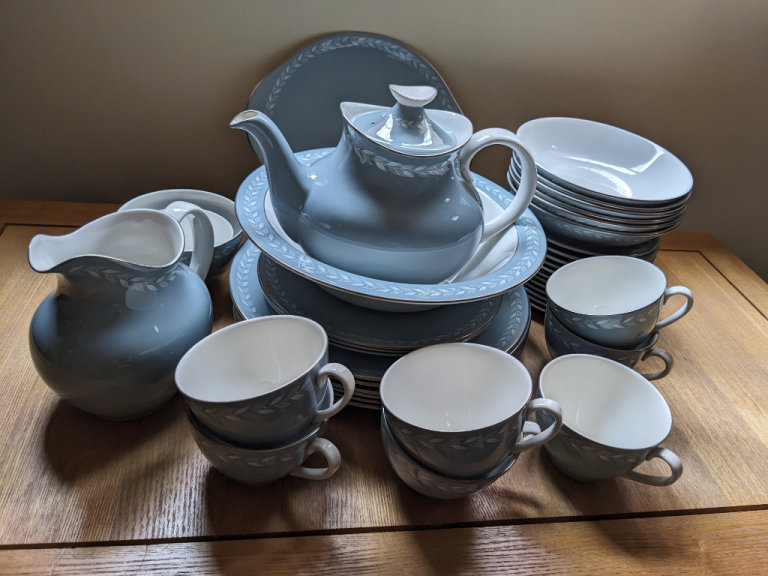 REDUCED PRICE from £60 to £45 - Royal Doulton Aegean tea set and extras