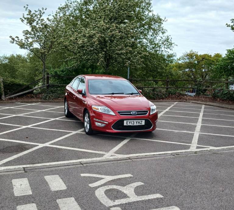 Ford, MONDEO, Hatchback, 2013, Semi-Auto, 1997 (cc), 5 doors