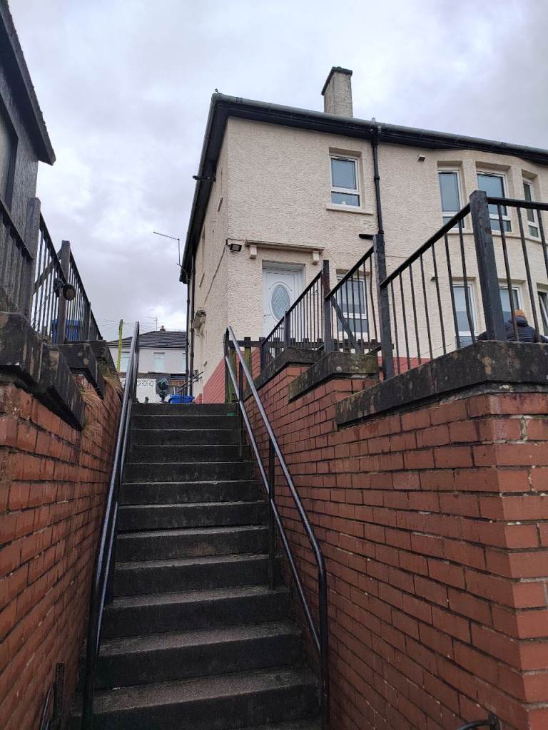 2 bedrooms flat to let 