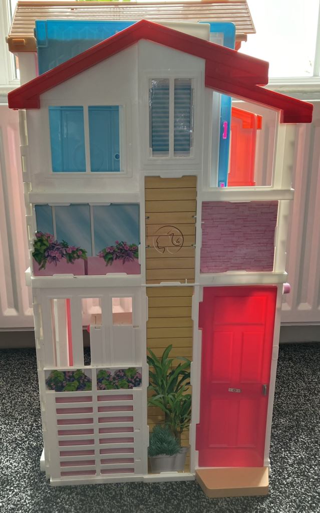 Barbie 3 storey townhouse + extras!!