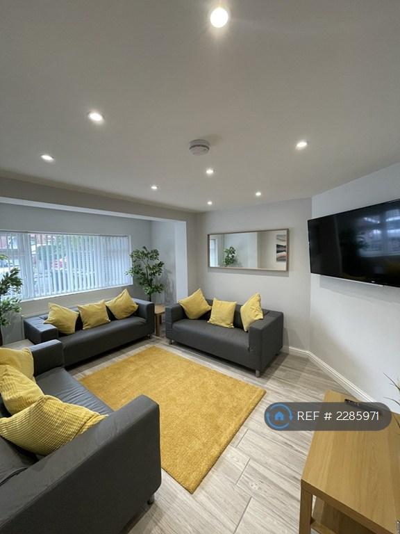 1 bedroom in Clucas Gardens, Ormskirk, L39 (#2285971)