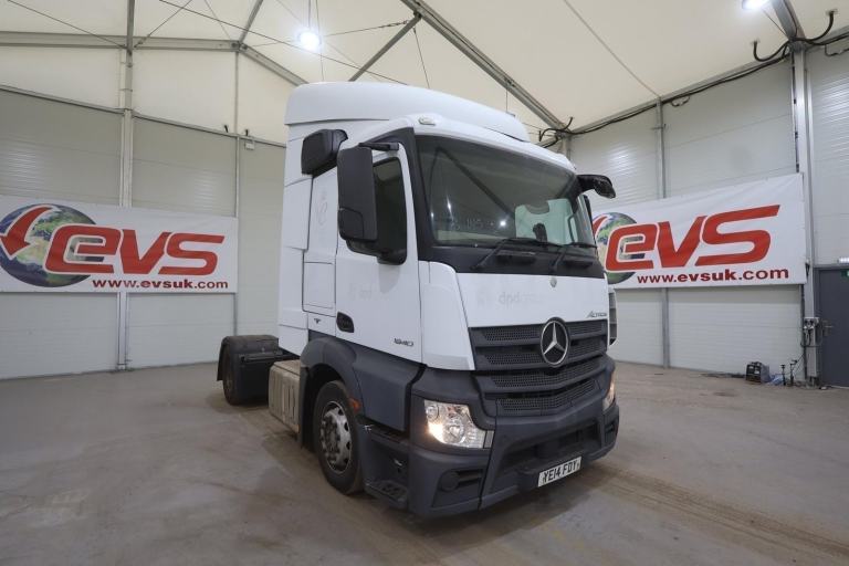 2014 (14 PLATE) Mercedes Benz  ACTROS 1840 4x2 Euro 6 Tractor Units