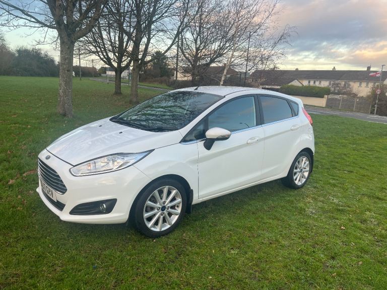 Ford, FIESTA, Hatchback, 2017, Manual, 998 (cc), 5 doors