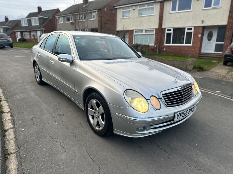 Mercedes-Benz E320 CDI Avantgarde Auto