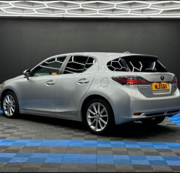 Lexus, CT, Hatchback, 2011, Semi-Auto, 1798 (cc), 5 doors