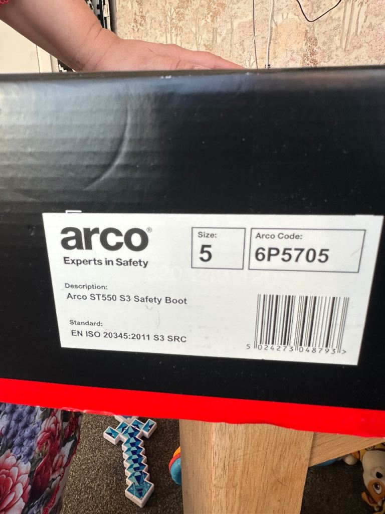Arco safety boots 