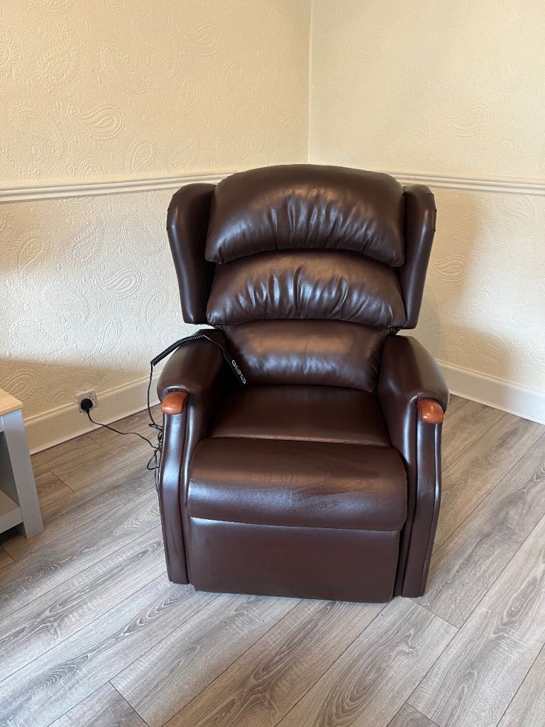 Electric Riser Recliner Chair – Brown Leather 