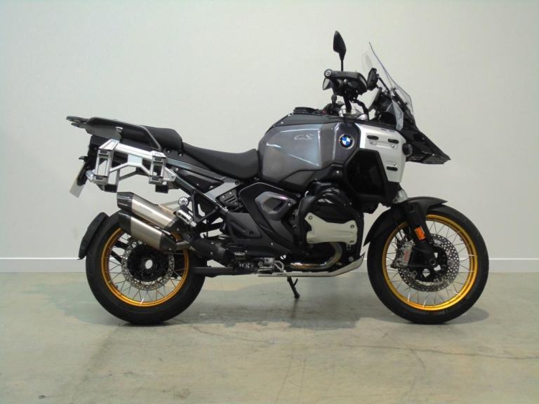 2024 BMW R 1300 GS Adventure Touring Edition, Full Spec, BMW DryBags,10200 Miles