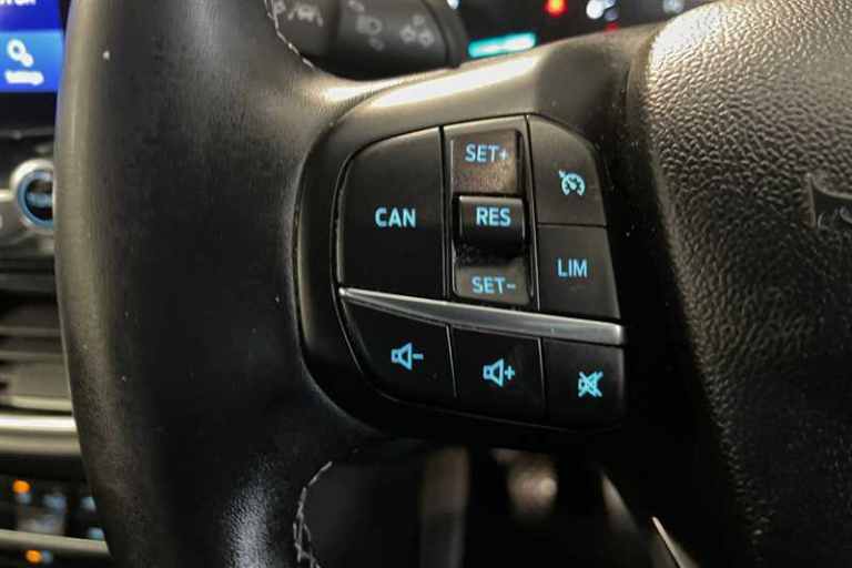 2020 Ford Puma 1.0 EcoBoost Hybrid mHEV Titanium 5dr HATCHBACK PETROL Manual