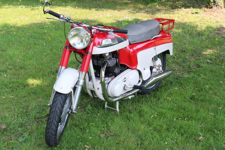 Norton Dominator 99 Deluxe 1962. Matching numbers A Gorgeous Motorcycle