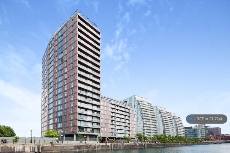 2 bedroom flat in City Loft, Salford, M50 (2 bed) (#2717241)