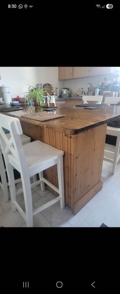 Desperately need to mive back to dorset 