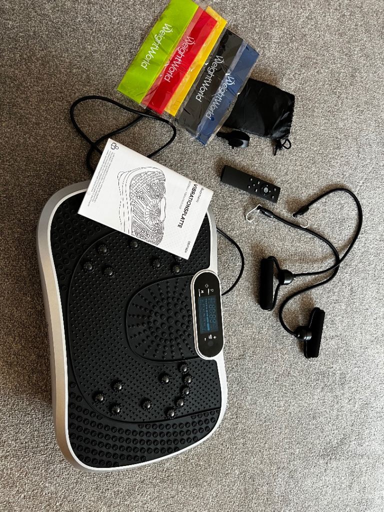 WeightWorld Vibration Plate with Resistance Bands and Remote