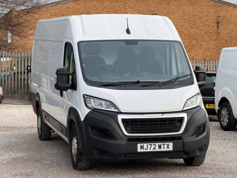 image for 2022 Peugeot Boxer 2.2 BlueHDi 435 Professional Panel Van 5dr Diesel Manual L4 H2 Euro 6 (s/s) PA...
