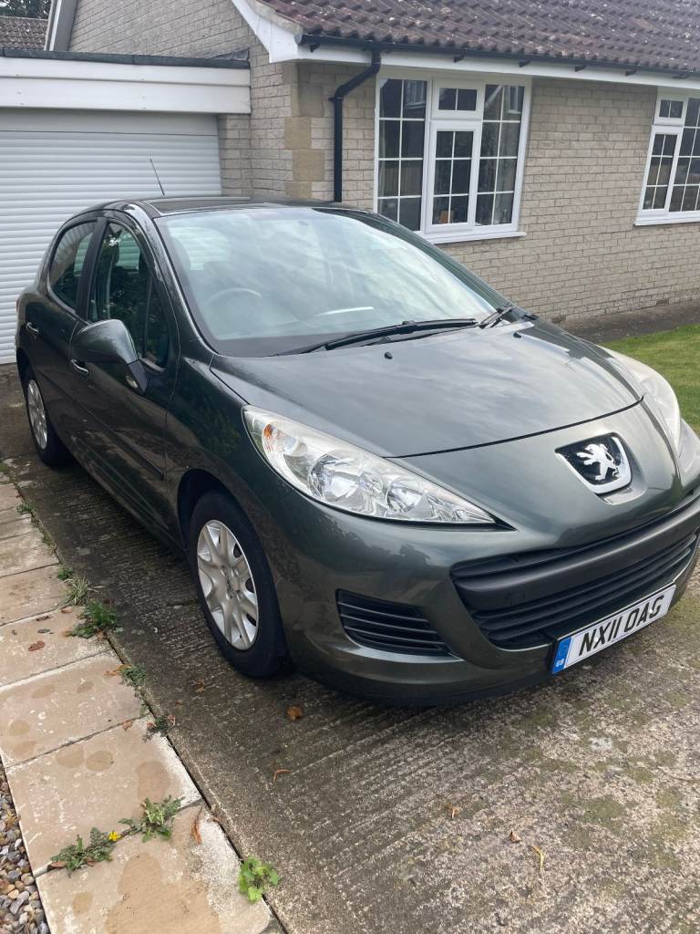 Peugeot, 207, Hatchback, 2011, Manual, 1398 (cc), 5 doors