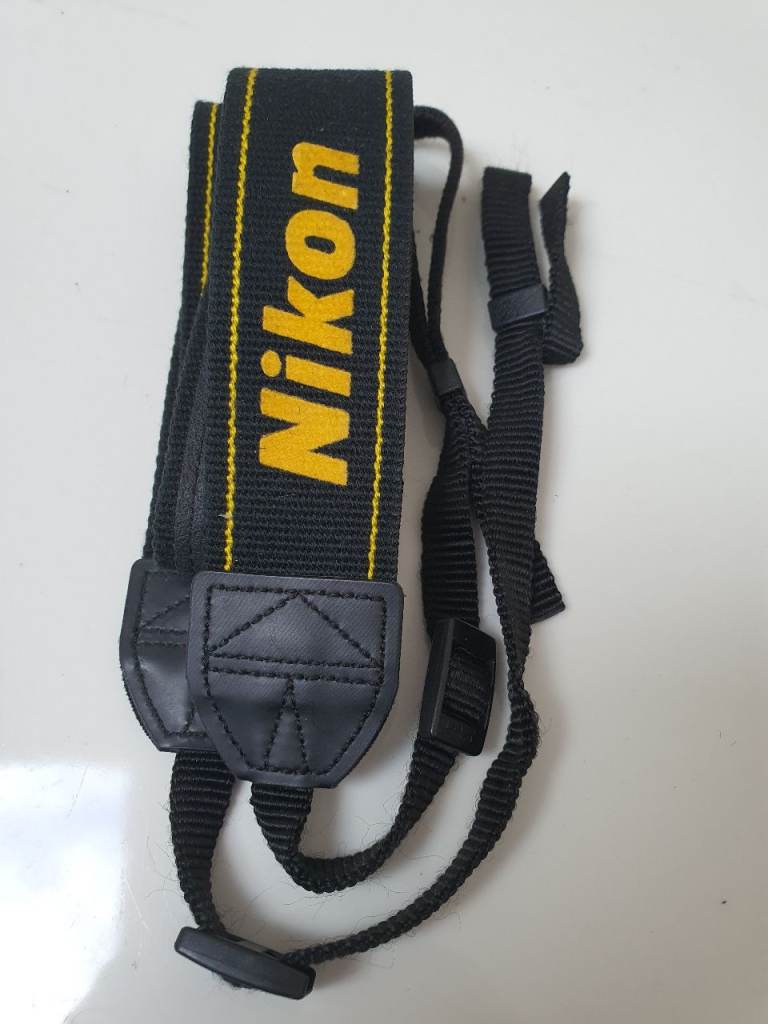 Nikon shoulder strap for camera. Original