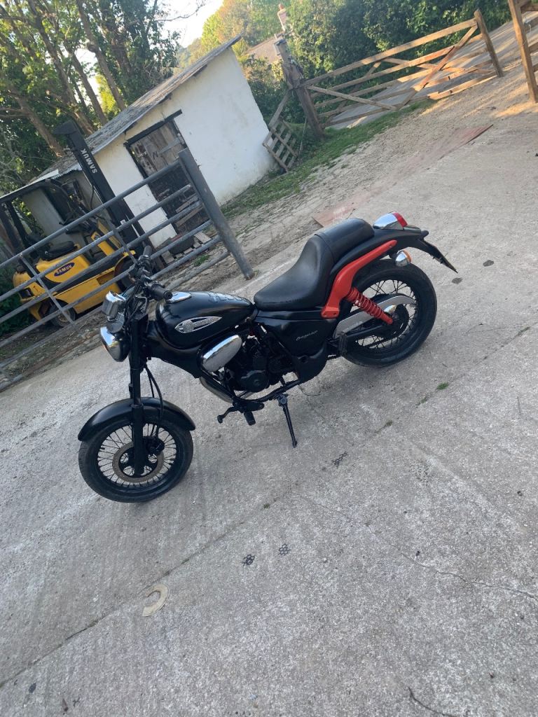 Gilera, COGUAR, 2002, 124 (cc)
