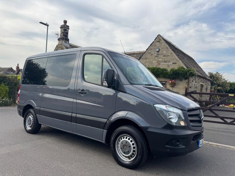 2015 Mercedes-Benz Sprinter 2015 65 MERCEDES BENZ SPRINTER 2.1 210 CDI L1 7G-TRONIC RWD WINDOW VA...