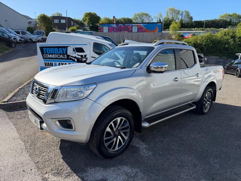 2017 Nissan Navara Double Cab Pick Up Tekna 2.3dCi 190 4WD PICK UP Diesel Manual