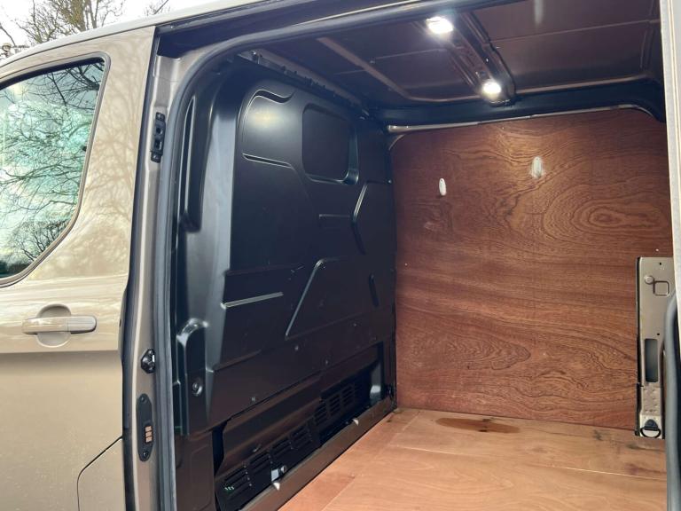 2021 Ford Transit Custom 2.0 Transit Custom 280 Limited EcoBlue 5dr Panel Van Diesel Manual