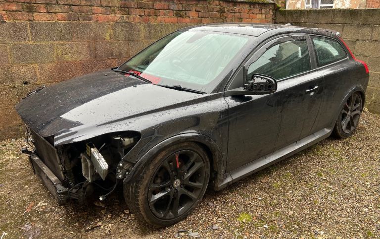 2010 Volvo C30 R-Design Breaking