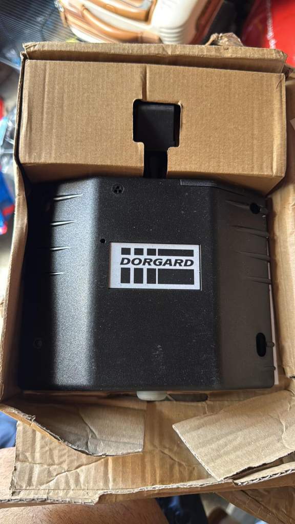 Dorgard Fire Door Retainer Black V0 – New in Box
