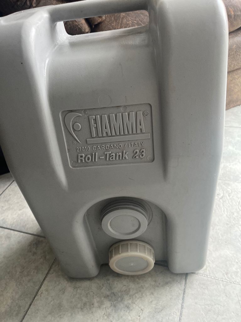 Fiamma roll 23 waste water container