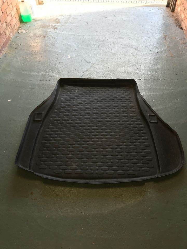 Bmw 7 Series E65 Genuine Boot Liner
