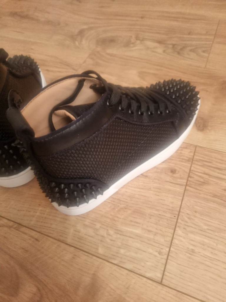 Christian Louboutin size 5