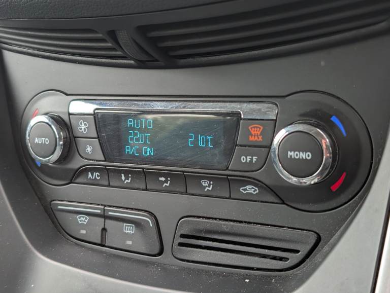 🚀Ford, C-MAX, Titanium MPV, 2011, Manual, 1560 (cc), 5 doors🚀