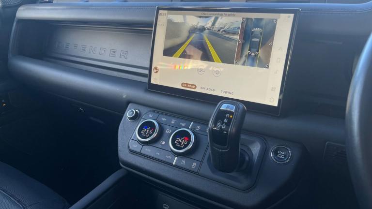 2023 Land Rover Defender Diesel Estate 3.0 D300 X-Dynamic HSE 110 5dr Auto SUV Diesel Automatic