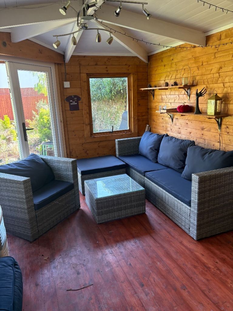 conservatory/patio seating set