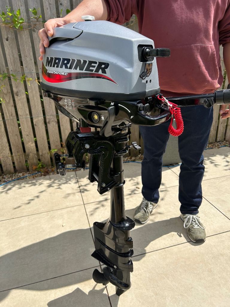 Mariner 3.5hp outboard engine, long shaft, unused.