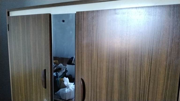 FREE WARDROBE TEAK-WOOD TWO DOORS LOCK + KEYS COLLECTION. 