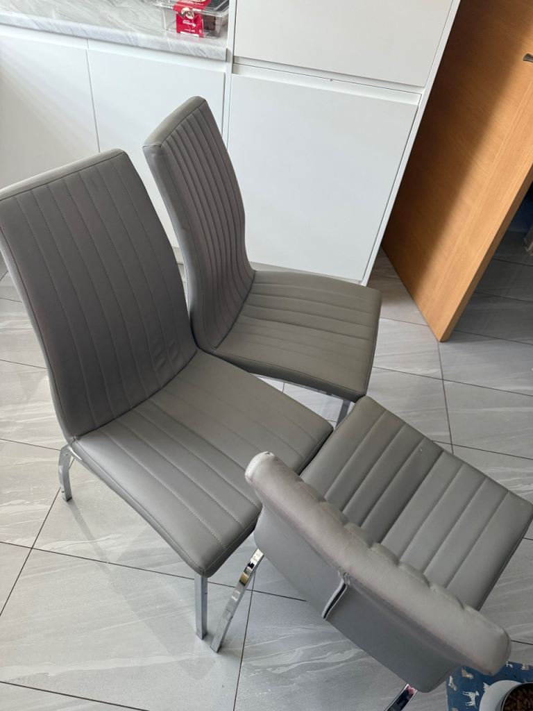 image for Good condition 5 grey dining  chairs 