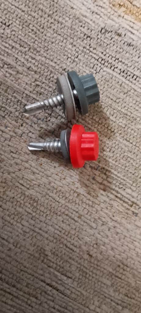 Forge fix roof cladding screws