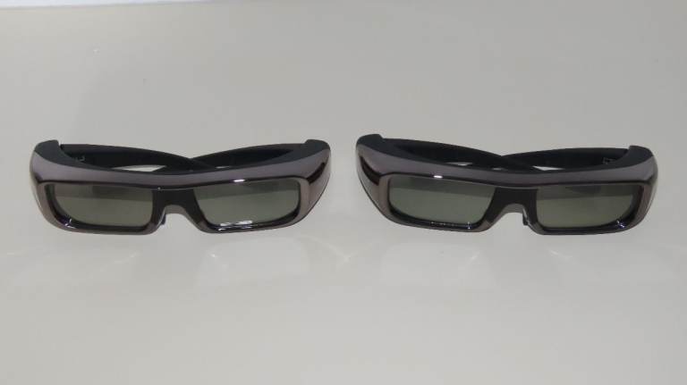 Sony TDG-BR100 Active Shutter 3D Glasses Wireless Battery Powered Cinematic Bravia TV Eyewear IG3