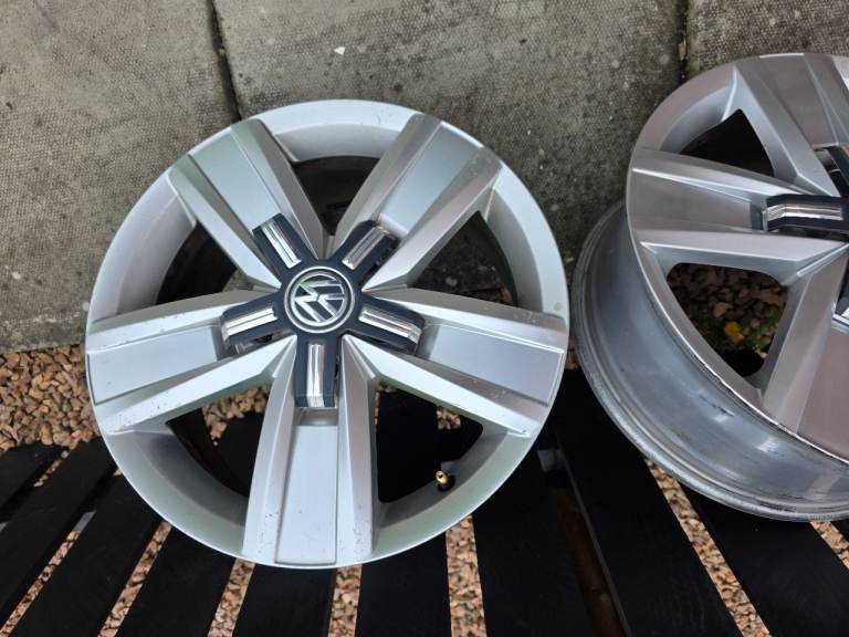 VW 17" ALLOYS
