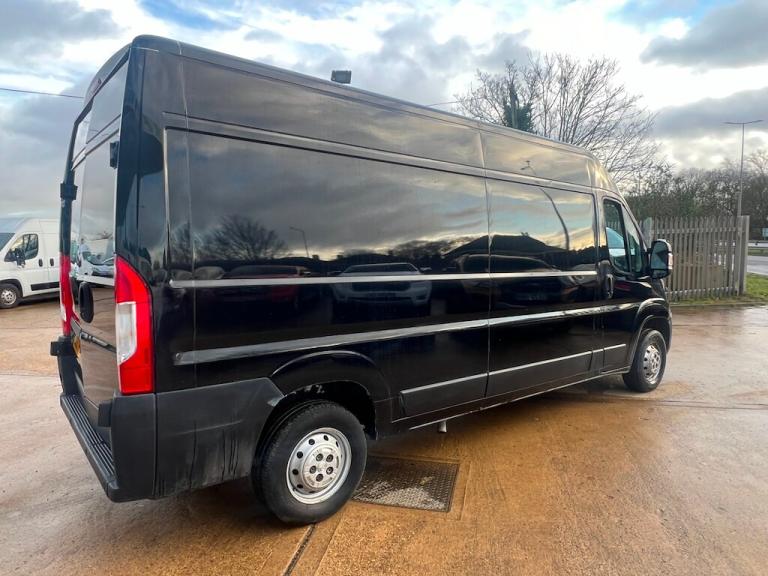 2022 Peugeot Boxer 2.2 BlueHDi 335 Professional Panel Van 5dr Diesel Manual L3 H2 Euro 6 (s/s) Pa...