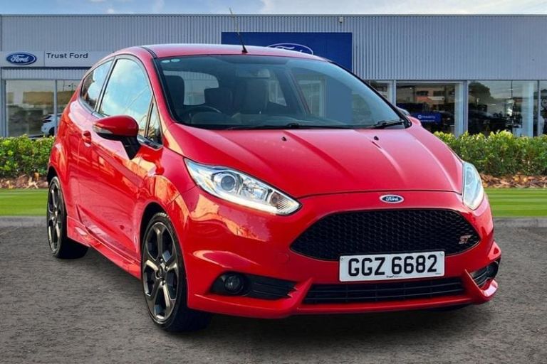 2017 Ford Fiesta ST-2 Manual Hatchback Petrol Manual