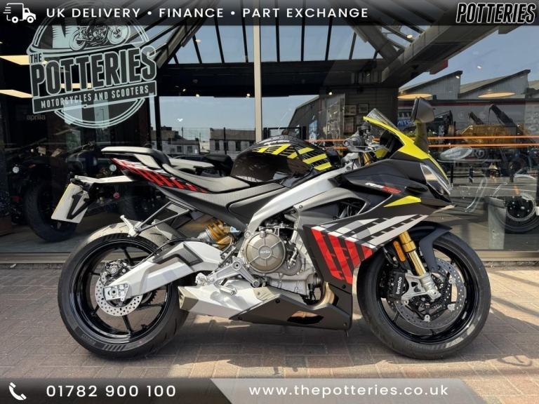 Aprilia RS 660 Factory