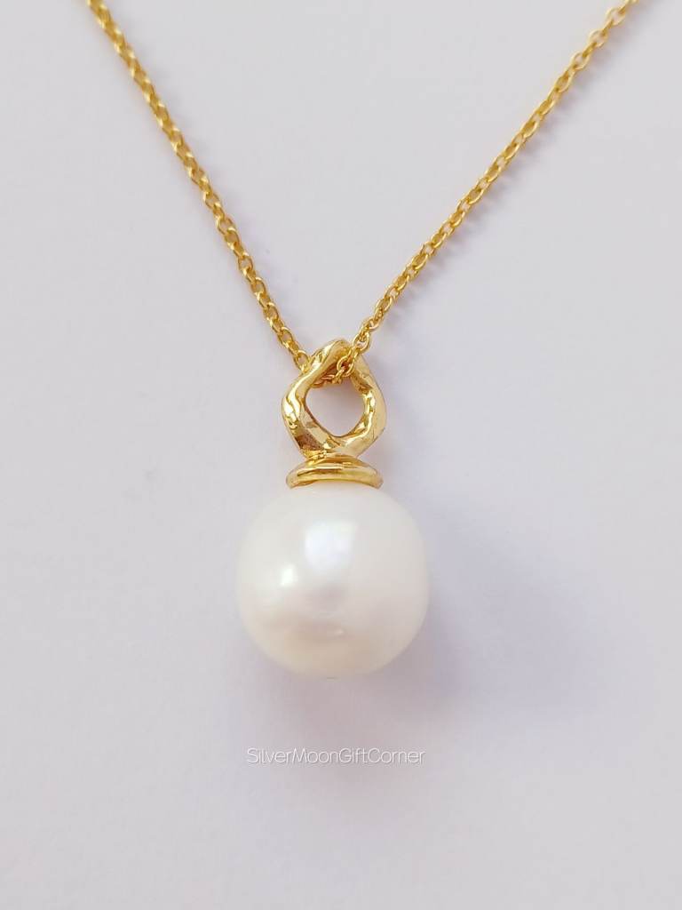 24K Gold Plated Large Genuine Pearl Necklace for Women Elegant Minimalist