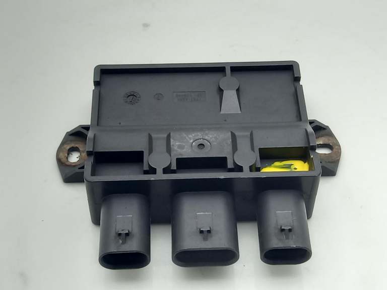 Nissan Qashqai Tailgate Bootlid Control Module Ecu 2021-2025 285t16ua1a