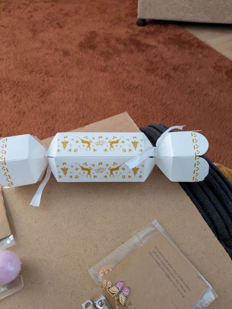Xmas crackers 