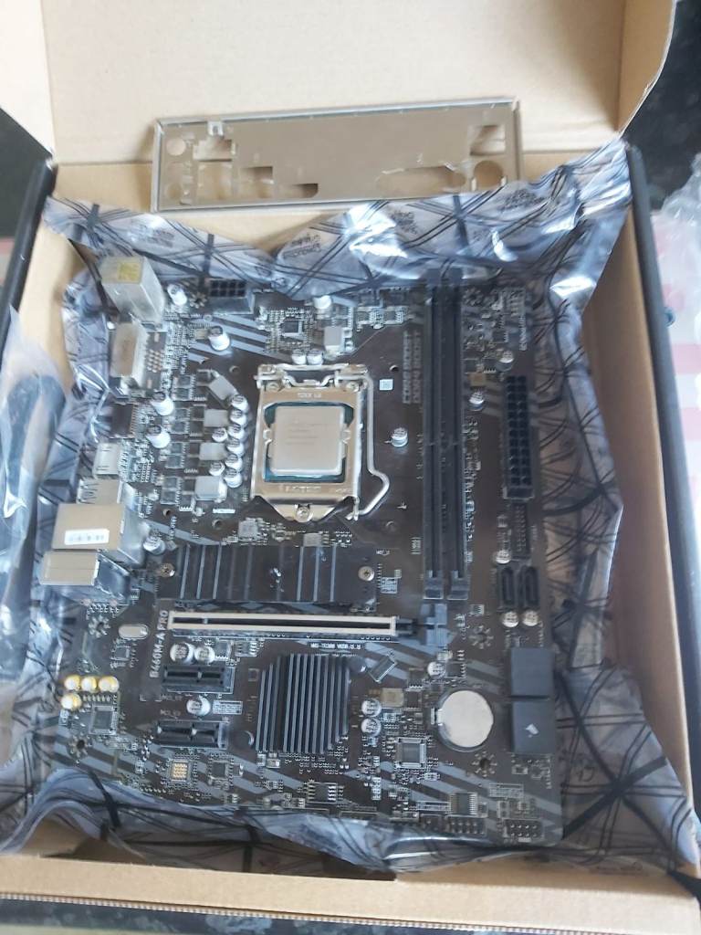 i5 10600K CPU AND MSI MOTHERBOARD