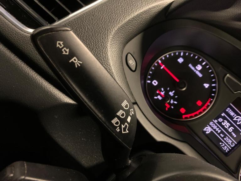 2016 Audi Q3 2.0 TDI S line Plus quattro Euro 6 (s/s) 5dr ESTATE Diesel Manual