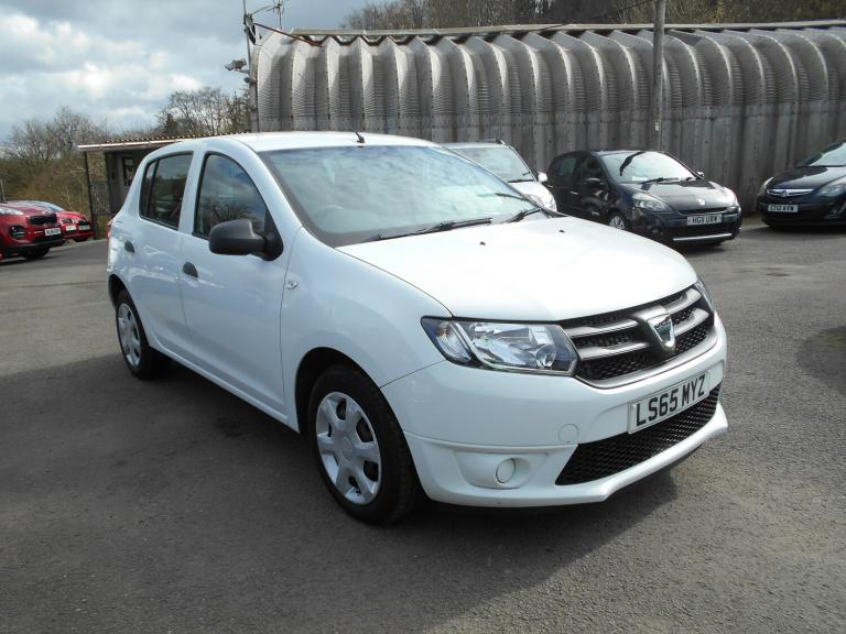 2015 Dacia Sandero 1.2 16V 75 Ambiance 5dr HATCHBACK Petrol Manual