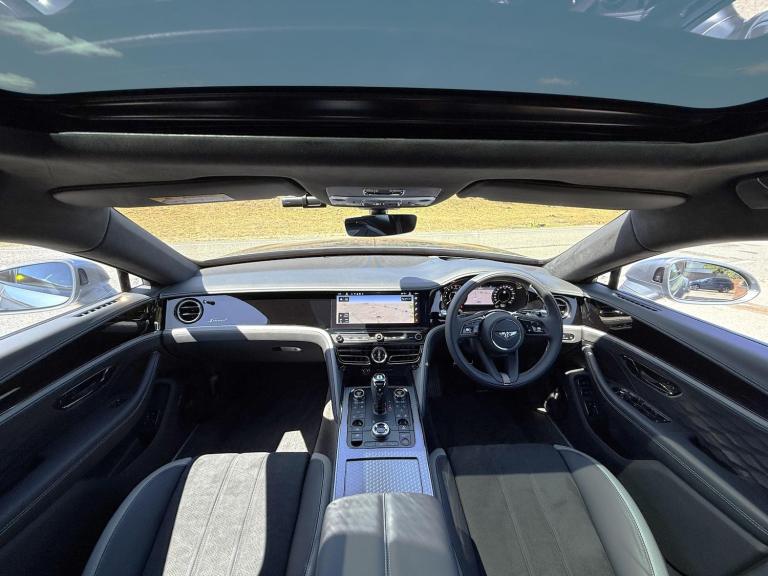 2025 Bentley Flying Spur 4.0 V8 Ultra-Performance 25.9kWh Speed Saloon 4dr Petrol Plug-in Hybrid ...