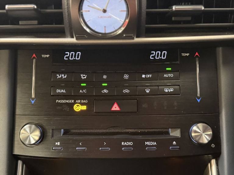 2018 Lexus IS 300h Executive Edition 4dr CVT Auto SALOON PETROL/ELECTRIC Automatic